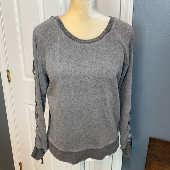 Lucky Brand Distressed Off-the-shoulder Crewneck Sweatshirt - Picture 2 of 11